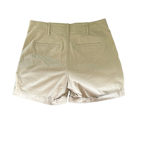 GAP Khaki Shorts sz 4 - Picture 4 of 8
